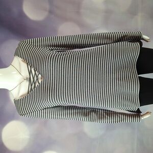 41 Hawthorn sz M Striped Criss Cross Long Sleeve Top